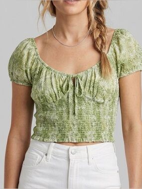 American Eagle AE Green Floral Print Smocked Cropped Peasant Top Boho Western L